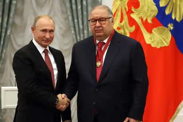 How much is Alisher Usmanov Net worth? Aged Wife, Famiy, Yatch, Wiki